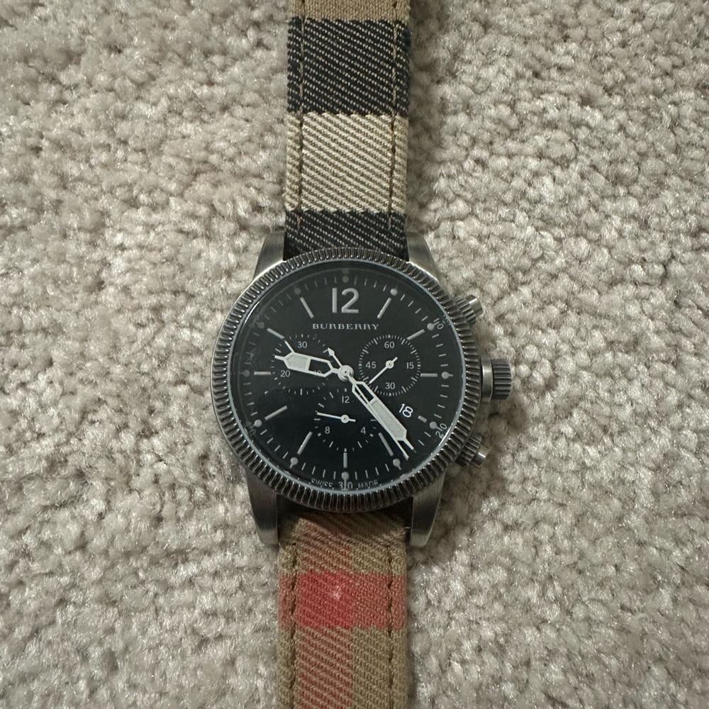 Authentic Burberry Watch BU7815 GUNMETAL Black/Brown/Beige - NEEDS BATTERY